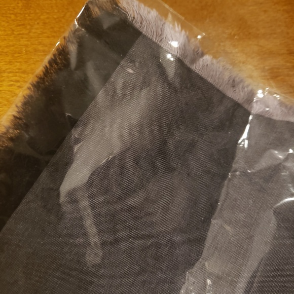 The Tie Bar Pocket Square, Flower Lapel & Tie Clip - Picture 5 of 8